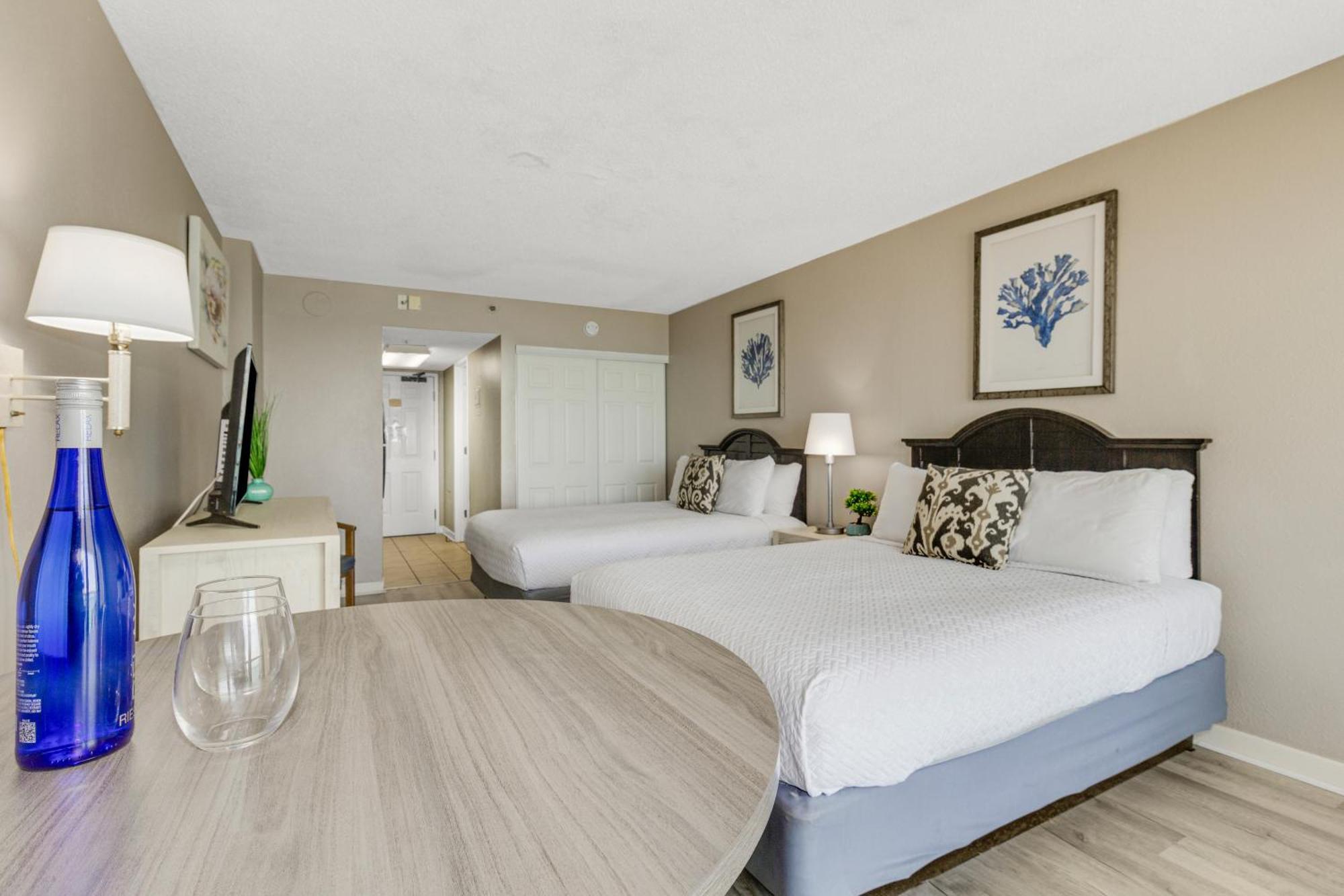 Oceanview Studio Escape With Beach Steps Away! 1828 Myrtle Beach Bagian luar foto